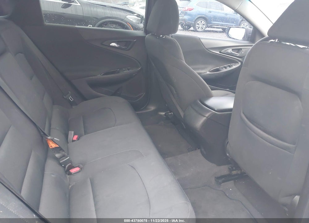 2016 CHEVROLET MALIBU 1FL VIN: 1G1ZC5ST0GF212075
