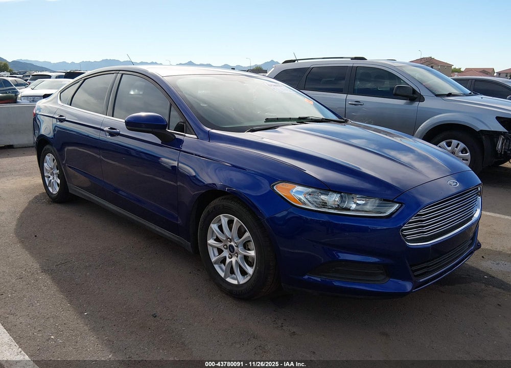 2015 FORD FUSION S VIN: 3FA6P0G72FR282889