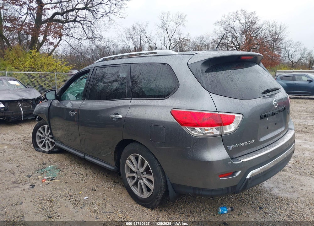 2016 NISSAN PATHFINDER SV VIN: 5N1AR2MN6GC625440