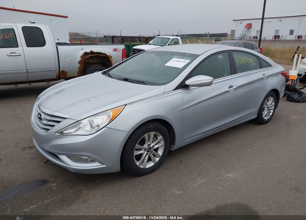 2013 HYUNDAI SONATA GLS VIN: 5NPEB4AC6DH505307