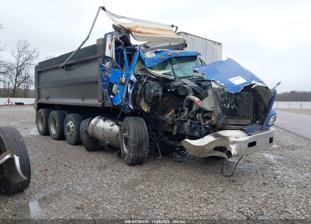 2001 INTERNATIONAL 9200 9200I VIN: 3HTCEAHT11N090726