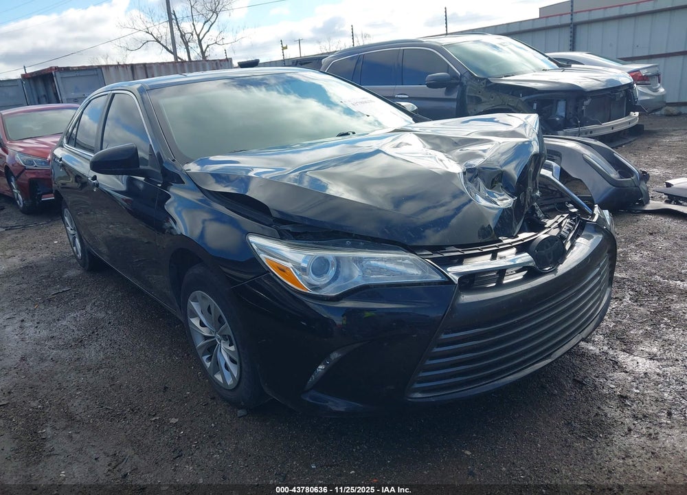 2017 TOYOTA CAMRY LE VIN: 4T1BF1FK4HU311470