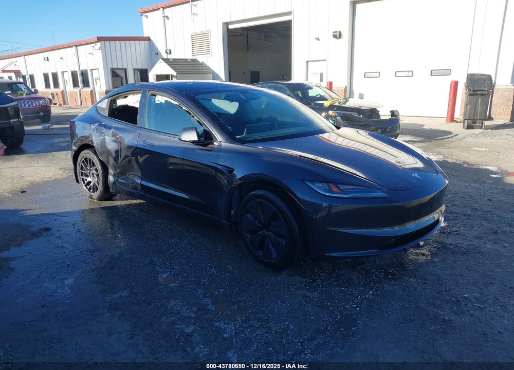2025 TESLA MODEL 3 LONG RANGE REAR-WHEEL DRIVE/STANDARD VIN: 5YJ3E1EA4SF062494