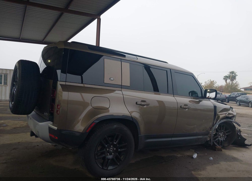 2022 LAND ROVER DEFENDER 110 S VIN: SALEJ7RX8N2099490