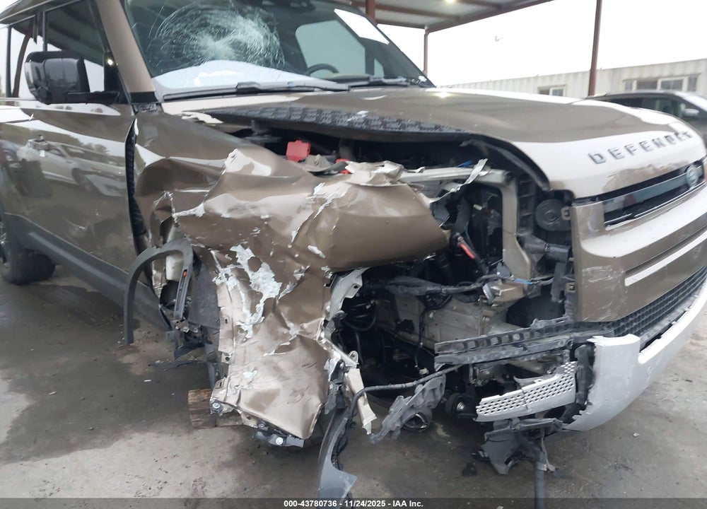 2022 LAND ROVER DEFENDER 110 S VIN: SALEJ7RX8N2099490