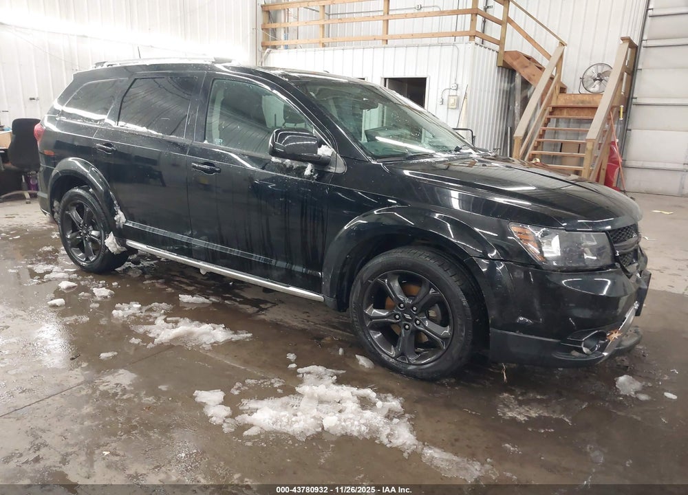 2018 DODGE JOURNEY CROSSROAD AWD VIN: 3C4PDDGG1JT430556