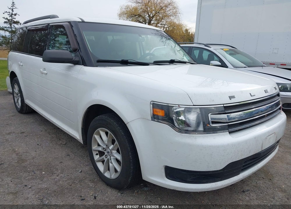 2017 FORD FLEX SE VIN: 2FMGK5B82HBA01567