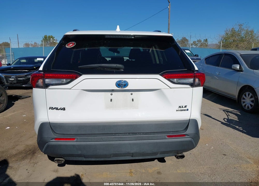 2021 TOYOTA RAV4 HYBRID XLE VIN: 4T3R6RFV4MU015146
