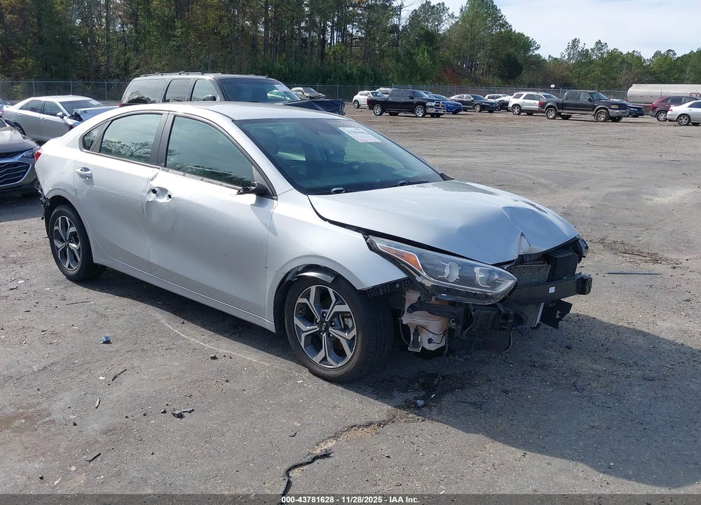 2021 KIA FORTE LXS VIN: 3KPF24AD0ME269142