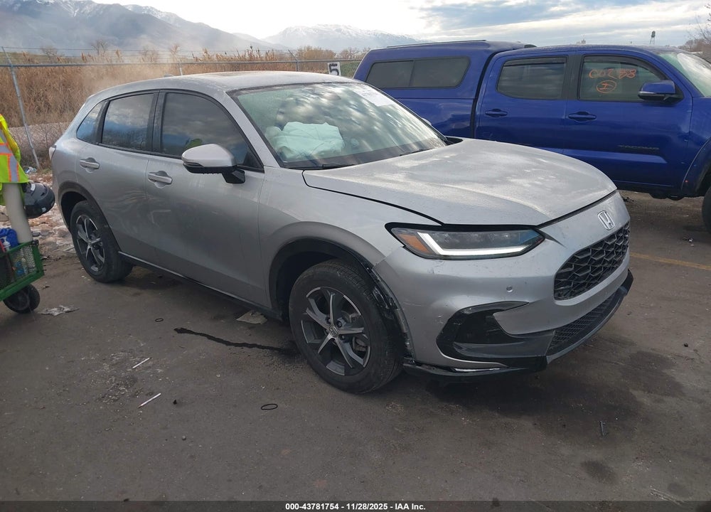 2025 HONDA HR-V AWD EX-L VIN: 3CZRZ2H72SM769135