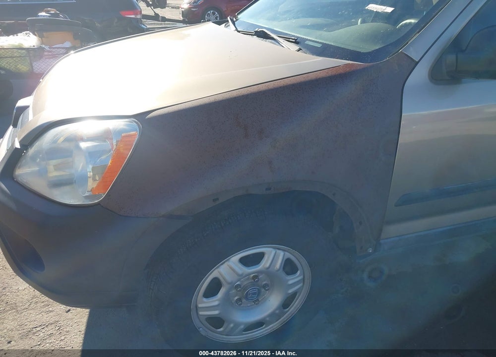 2005 HONDA CR-V LX VIN: JHLRD68565C001953