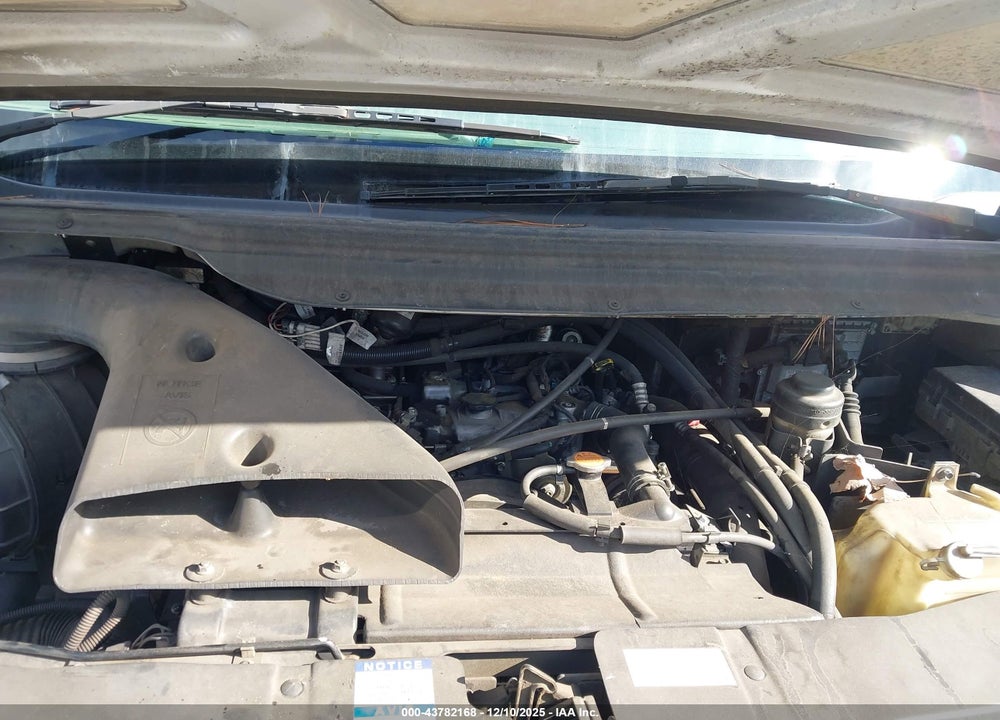 2014 ISUZU COMMERCIAL VAN VIN: JALB4T177E7W00134