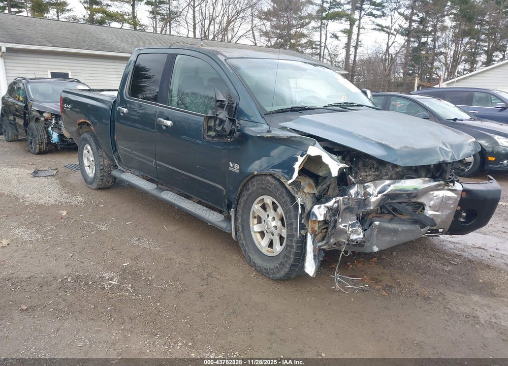 2004 NISSAN TITAN SE VIN: 1N6AA07B44N520152