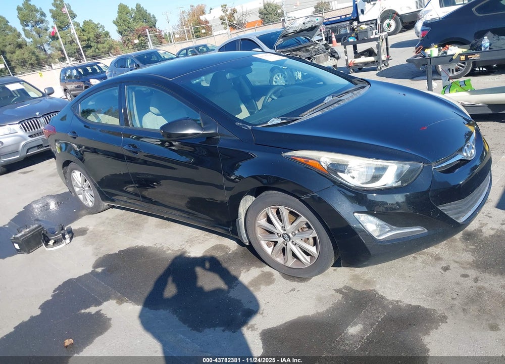 2015 HYUNDAI ELANTRA SE VIN: KMHDH4AE0FU389490