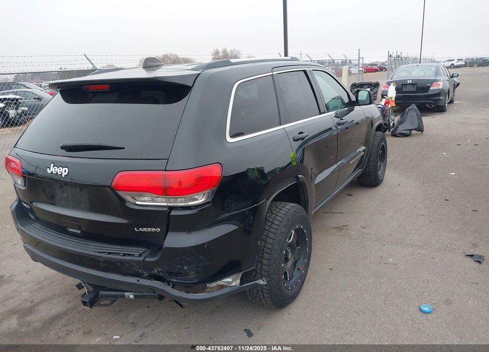 2019 JEEP GRAND CHEROKEE LAREDO E 4X4 VIN: 1C4RJFAG8KC759404