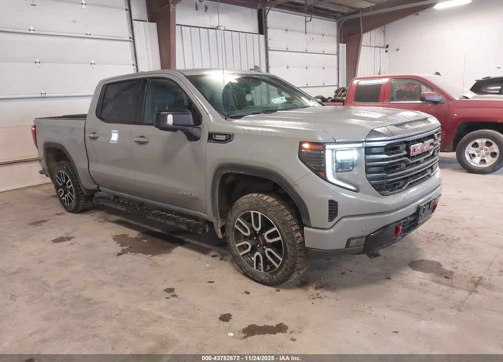 2024 GMC SIERRA 1500 4WD  SHORT BOX AT4 VIN: 3GTUUEE88RG307992