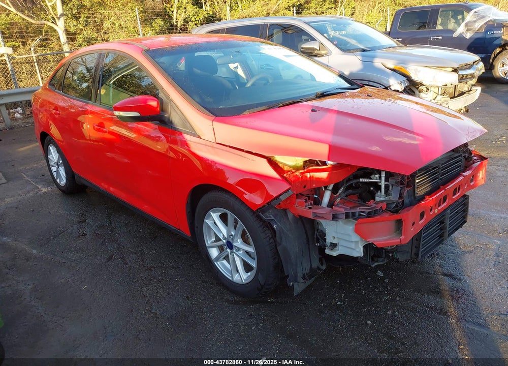 2016 FORD FOCUS SE VIN: 1FADP3F23GL335520