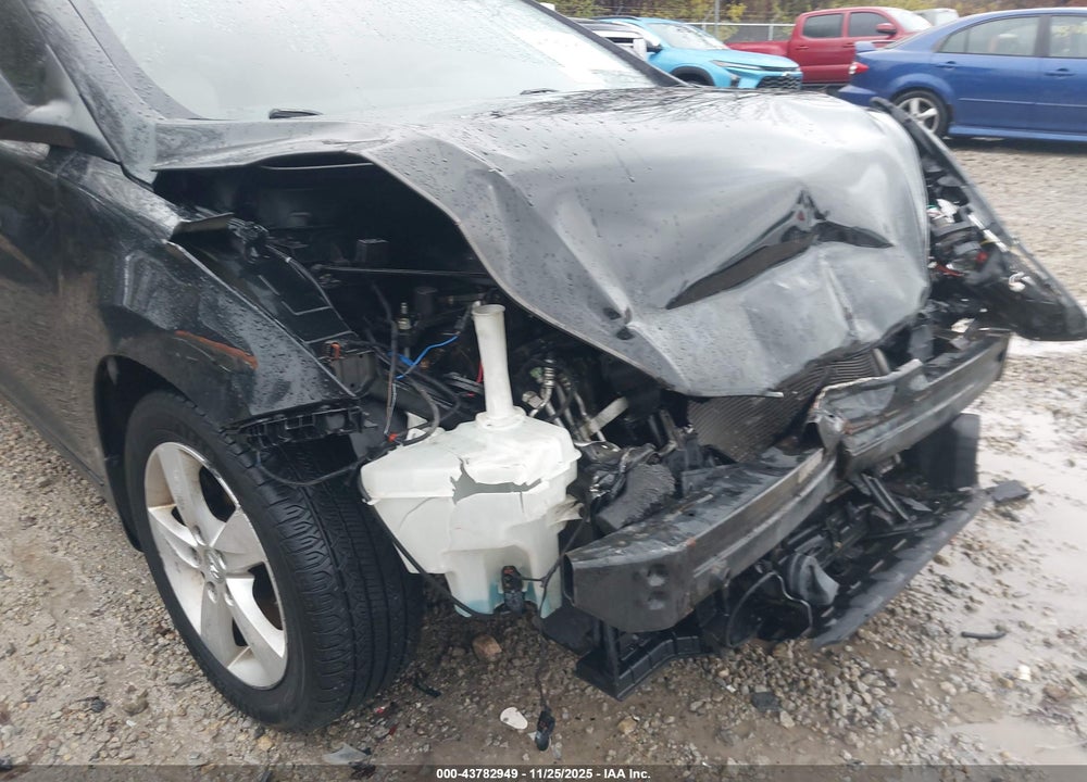 2012 HYUNDAI ELANTRA GLS VIN: 5NPDH4AE9CH150238