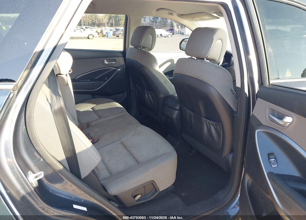 2017 HYUNDAI SANTA FE SE VIN: KM8SM4HF9HU170600