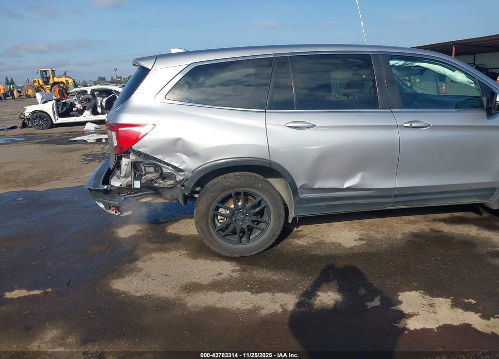 2019 HONDA PILOT EX-L VIN: 5FNYF6H57KB054873