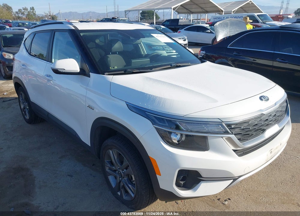 2021 KIA SELTOS S VIN: KNDEUCAA9M7184869