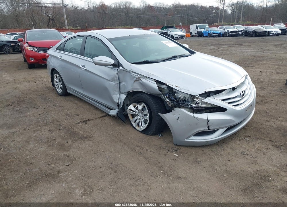 2011 HYUNDAI SONATA GLS VIN: 5NPEB4ACXBH110382