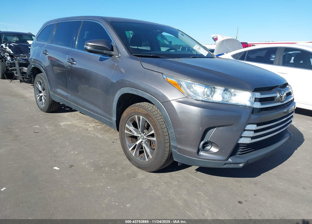 2019 TOYOTA HIGHLANDER LE VIN: 5TDZZRFH5KS333762
