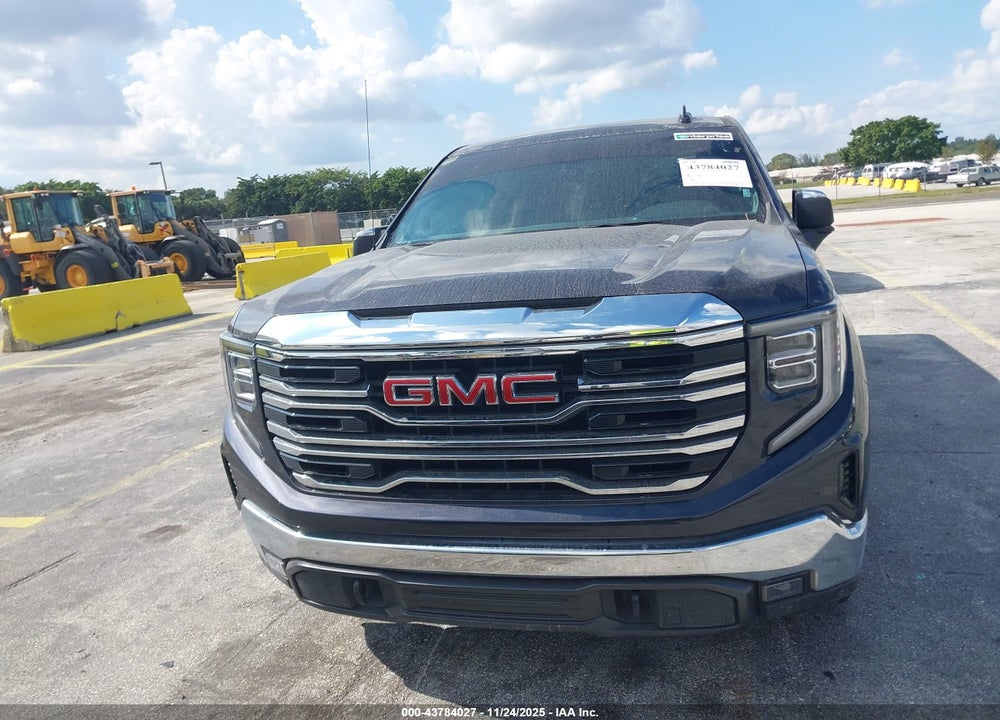 2025 GMC SIERRA 1500 2WD SHORT BOX SLT VIN: 3GTPHDED7SG255513