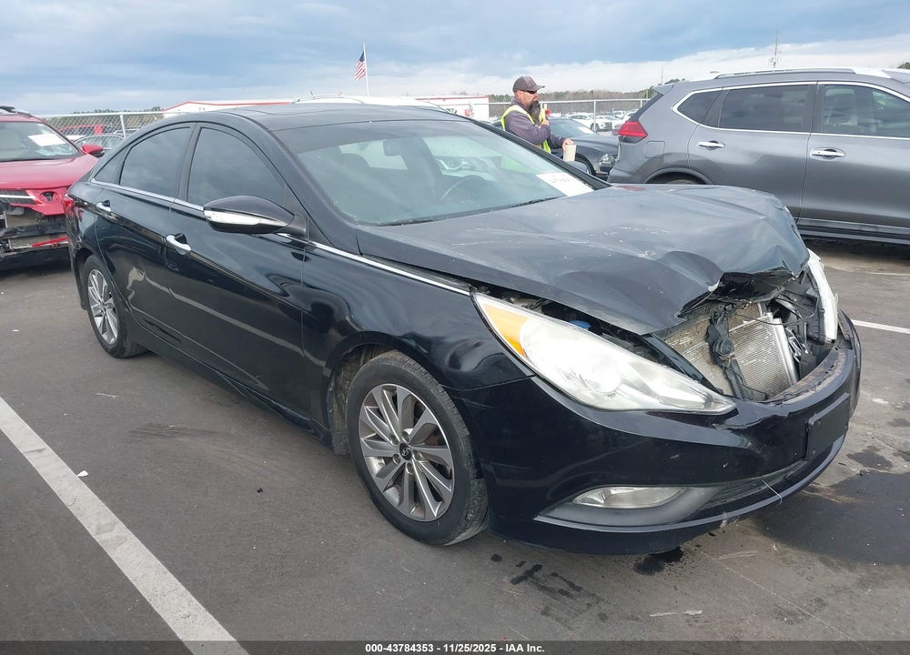2014 HYUNDAI SONATA LIMITED VIN: 5NPEC4AC5EH823109