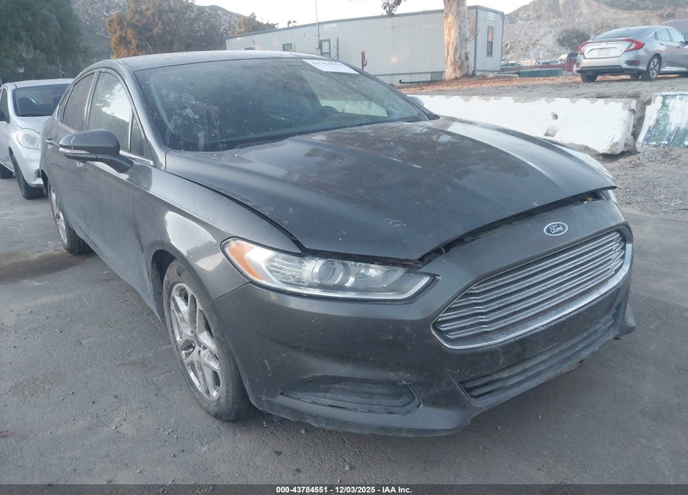 2015 FORD FUSION SE VIN: 3FA6P0H73FR266652