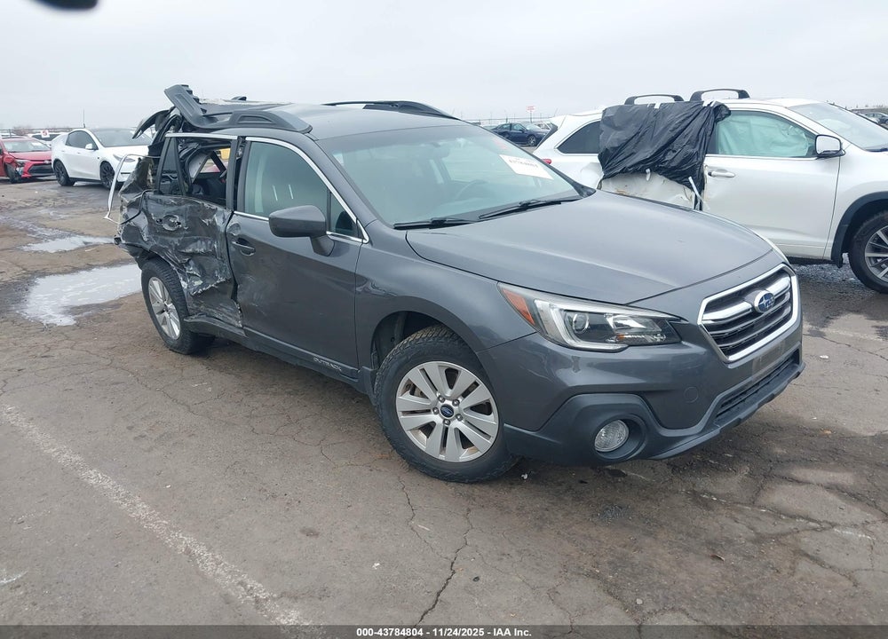 2018 SUBARU OUTBACK 2.5I PREMIUM VIN: 4S4BSACC3J3207797