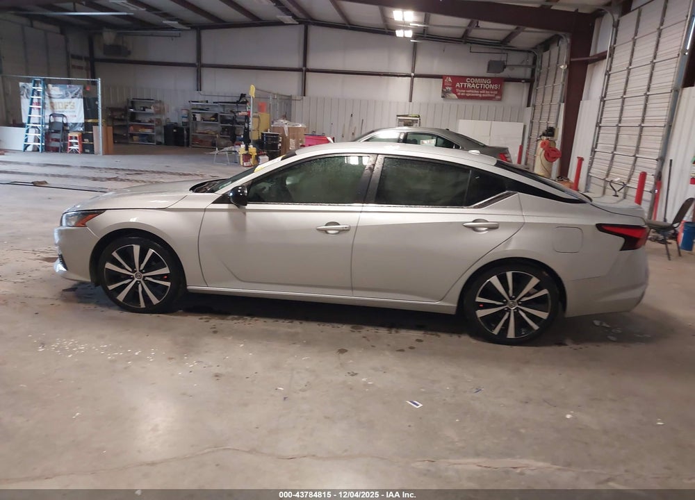 2022 NISSAN ALTIMA SR FWD VIN: 1N4BL4CV8NN400354