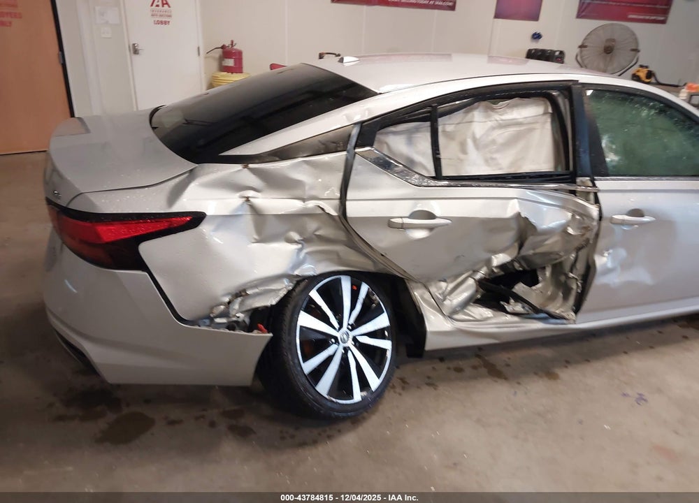 2022 NISSAN ALTIMA SR FWD VIN: 1N4BL4CV8NN400354