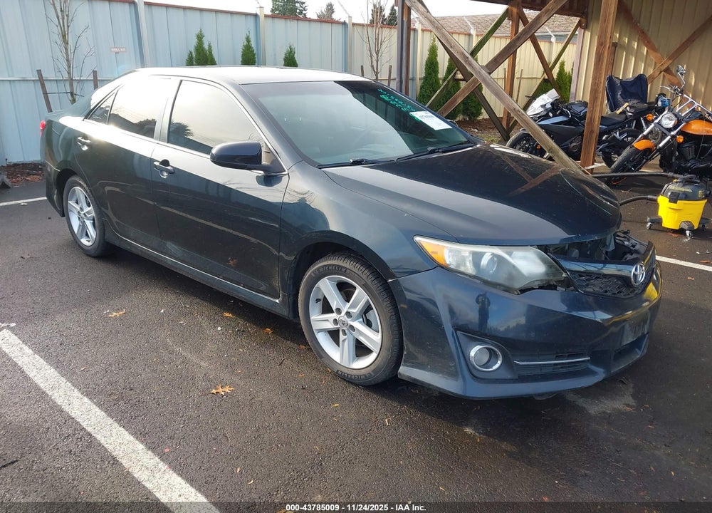 2014 TOYOTA CAMRY SE VIN: 4T1BF1FK5EU372967