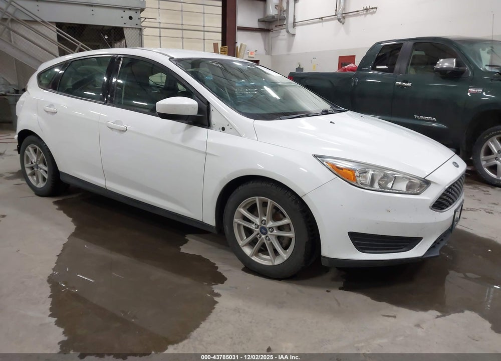 2018 FORD FOCUS SE VIN: 1FADP3K29JL207280