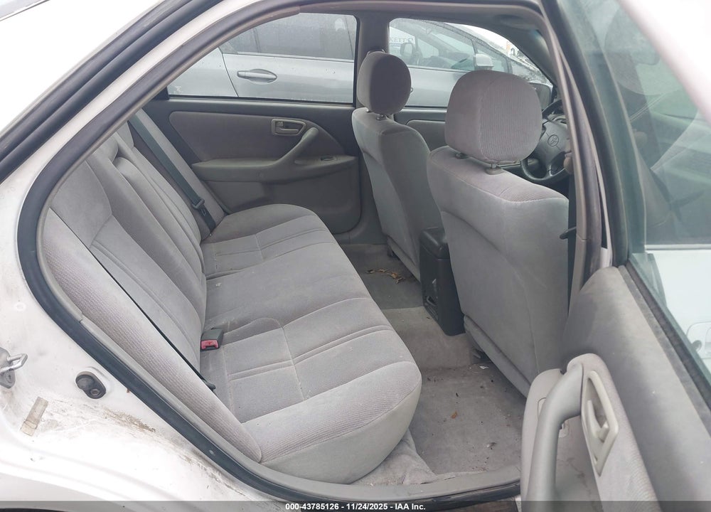 1998 TOYOTA CAMRY VIN: 4T1BG22K3WU216162
