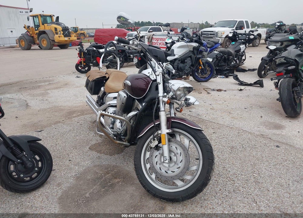 2007 HONDA VTX1300 C VIN: 1HFSC55017A304373