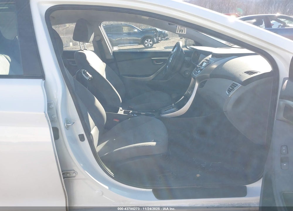 2013 HYUNDAI ELANTRA GLS VIN: 5NPDH4AE8DH404779