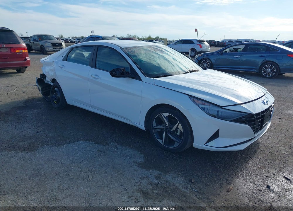 2023 HYUNDAI ELANTRA SEL VIN: 5NPLS4AG9PH114165