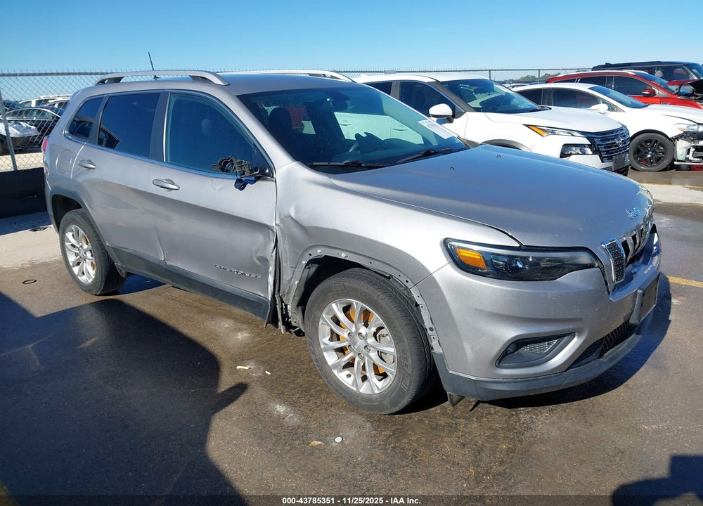 2019 JEEP CHEROKEE LATITUDE FWD VIN: 1C4PJLCB2KD381453