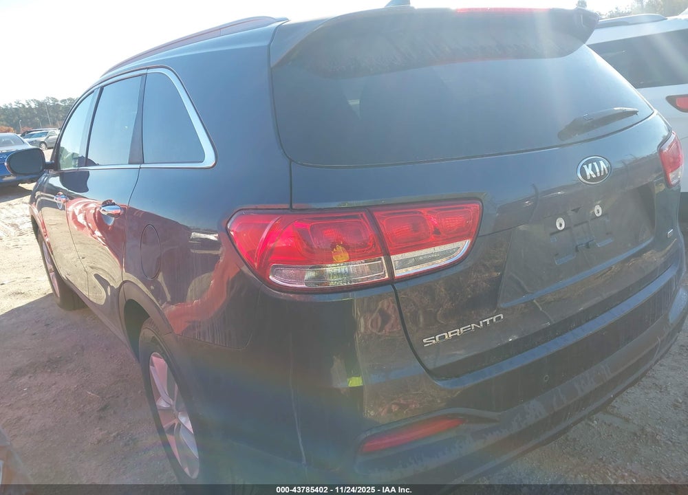 2017 KIA SORENTO 2.4L LX VIN: 5XYPG4A38HG212175
