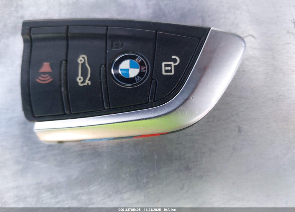 2017 BMW X1 SDRIVE28I VIN: WBXHU7C3XH5H38088