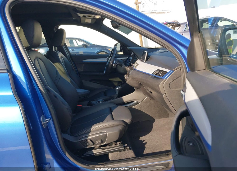 2017 BMW X1 SDRIVE28I VIN: WBXHU7C3XH5H38088