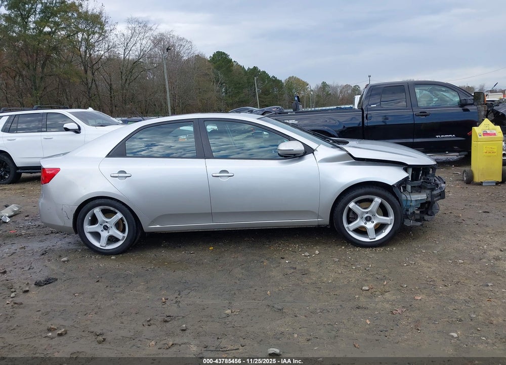 2011 KIA FORTE SX VIN: KNAFW4A39B5395694