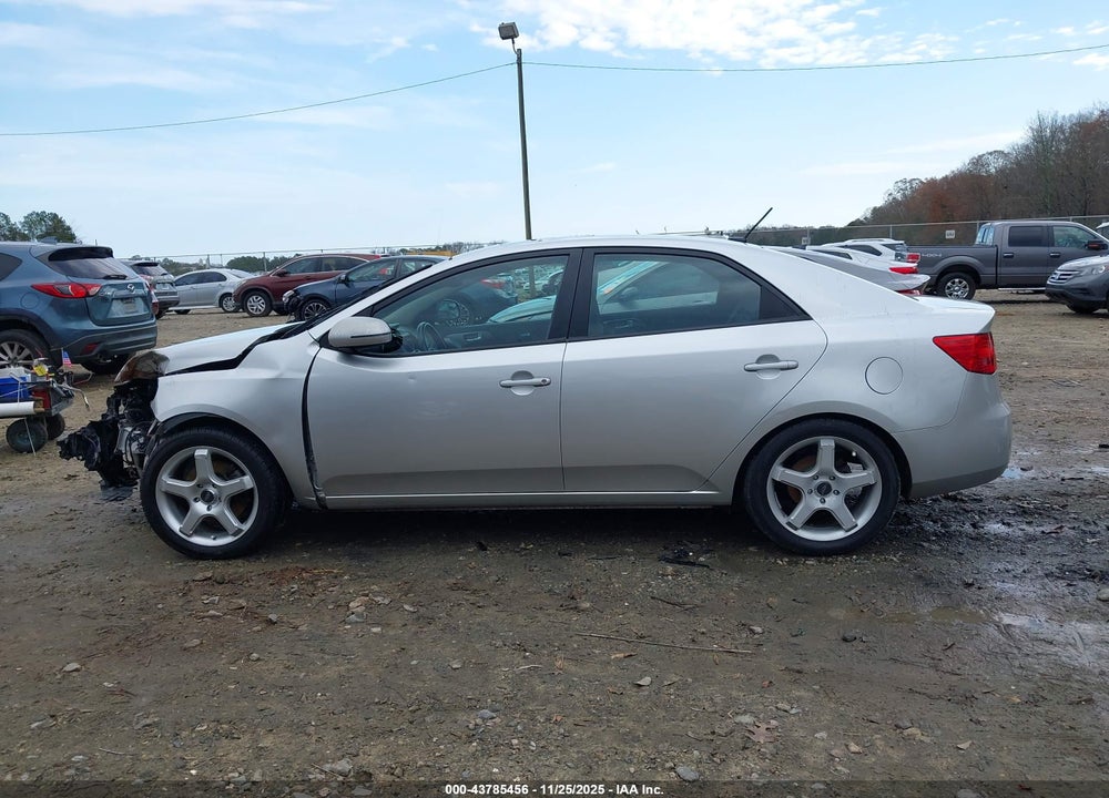 2011 KIA FORTE SX VIN: KNAFW4A39B5395694
