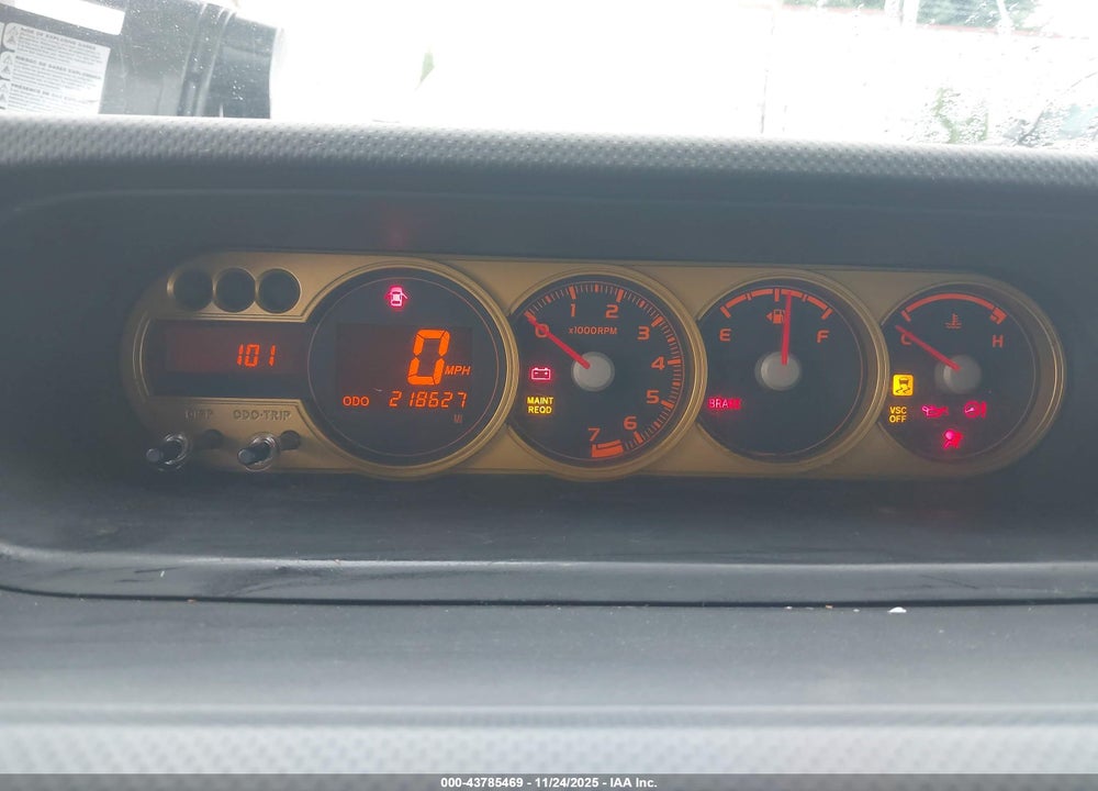 2008 SCION XB VIN: JTLKE50E481054558