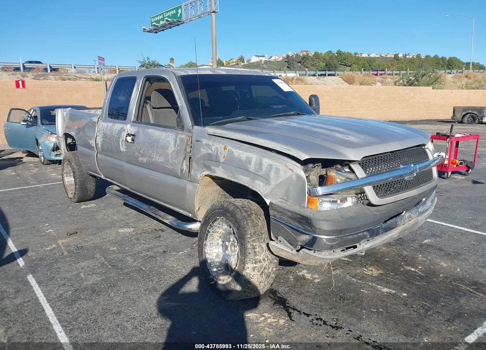 2004 CHEVROLET SILVERADO 1500 LS VIN: 2GCEC19T141229961