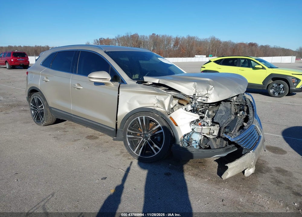 2017 LINCOLN MKC RESERVE VIN: 5LMTJ3DH4HUL02285