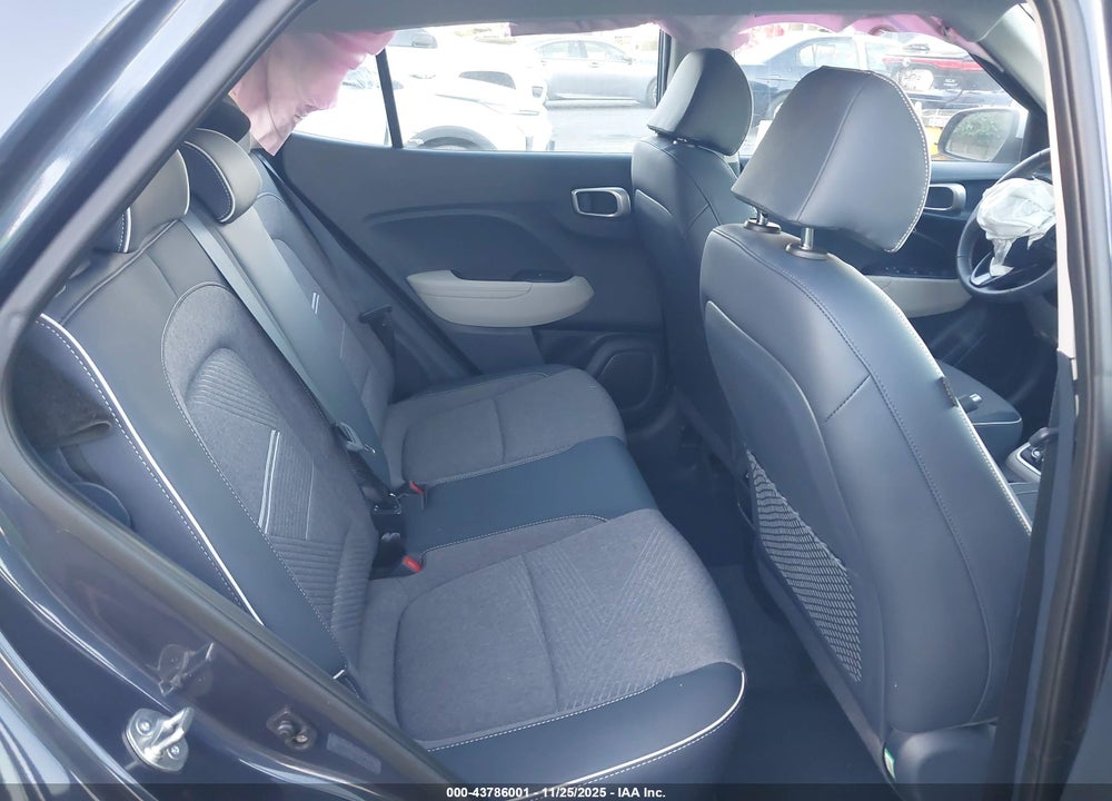 2024 HYUNDAI VENUE LIMITED VIN: KMHRC8A39RU302796