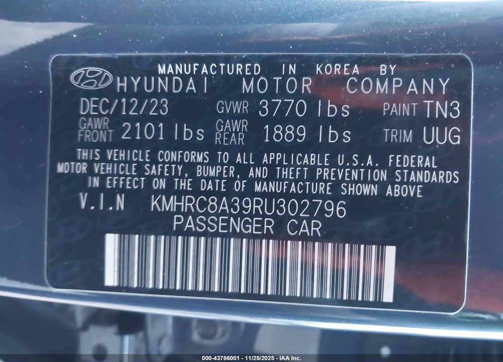 2024 HYUNDAI VENUE LIMITED VIN: KMHRC8A39RU302796